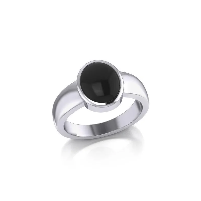 Modern Round Shape Inlaid Silver Ring TR3832