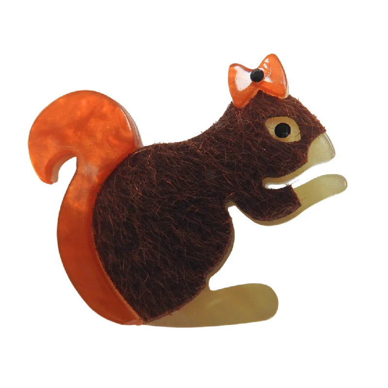 Squirrel brooch