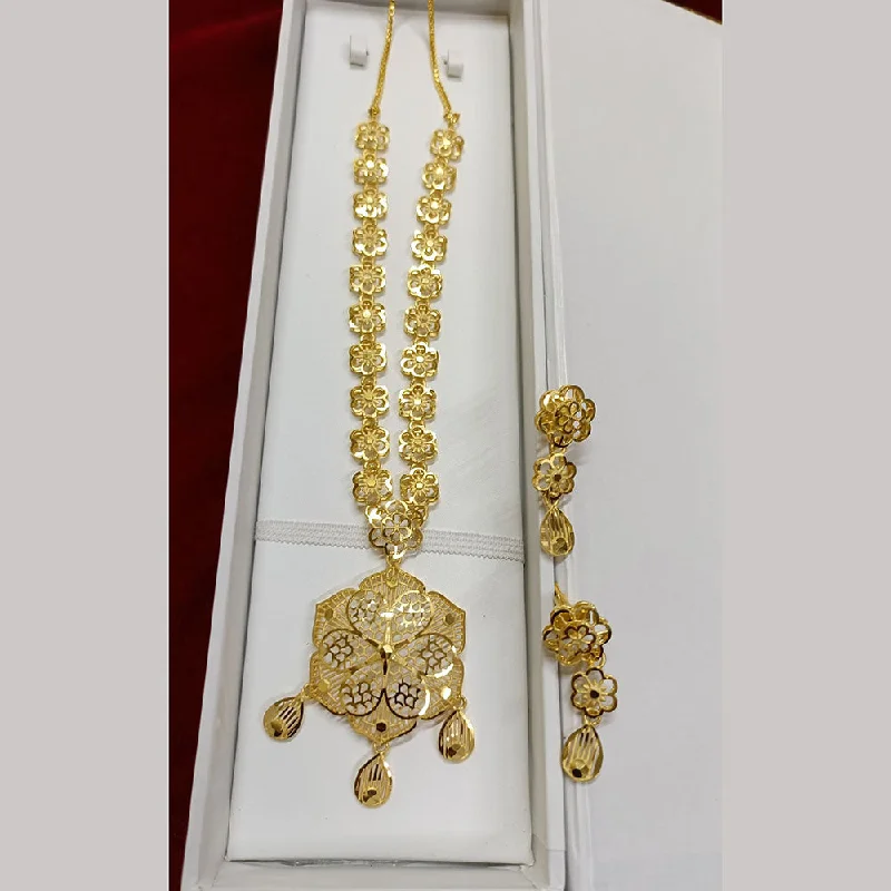 Pari Art Jewellery Forming Necklace Set