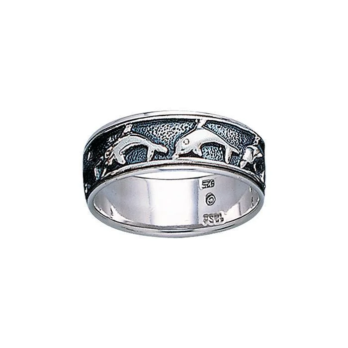 Silver Dolphin Spinner Ring TR1680