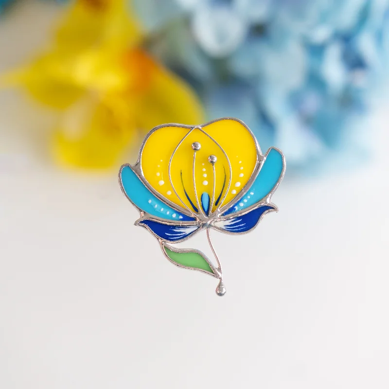 Ukrainian Flower Brooch