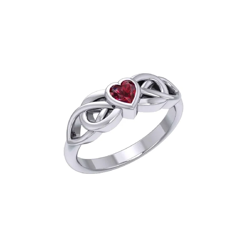 Celtic Knotwork Ring With Heart Gemstone TRI2306