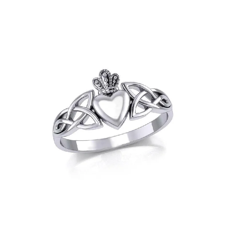 Irish Claddagh & Celtic Knotwork Silver Ring TR1743