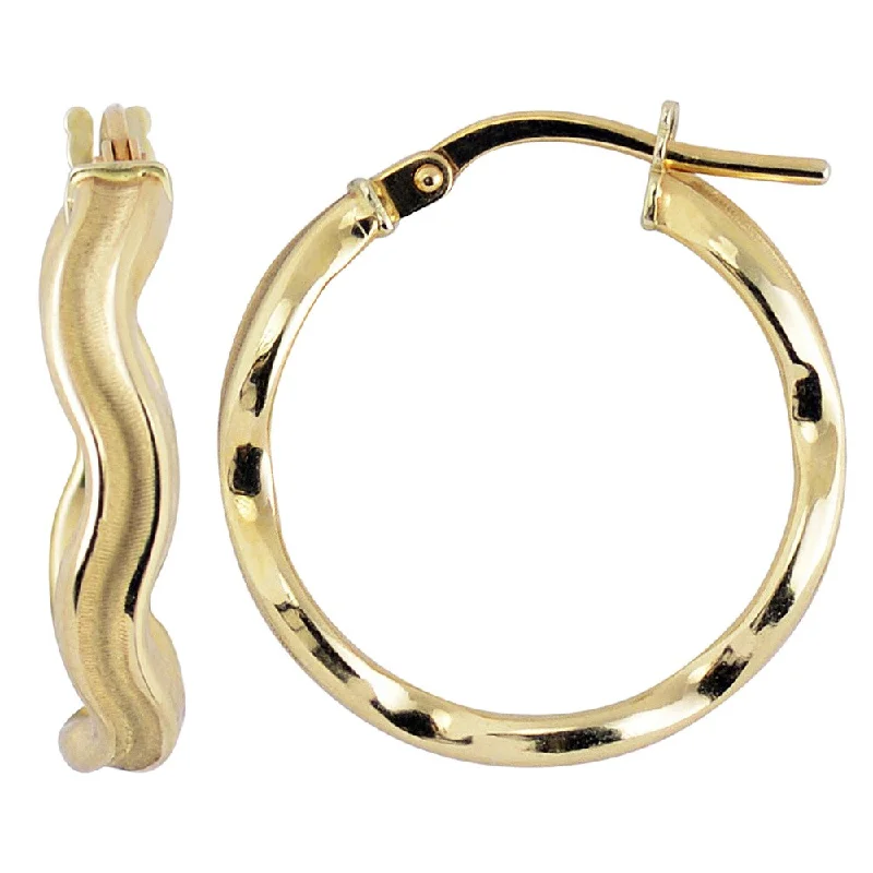 Fremada Italian 14k Yellow Gold Small Hoop Earrings