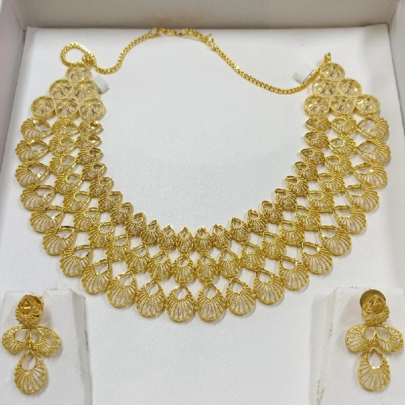 Pari Art Jewellery Forming Necklace Set