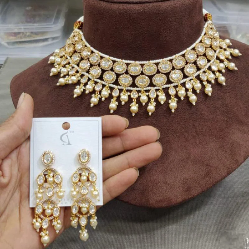 JewelTreeTz Gold Polished Kundan Choker Set