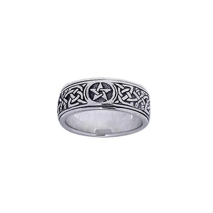 The Star Spinner ring TR1694